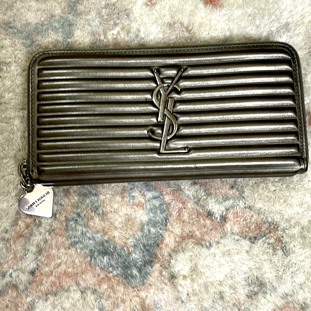 YSL Limited Edition Long ZIP Wallet Full Set  includes COA